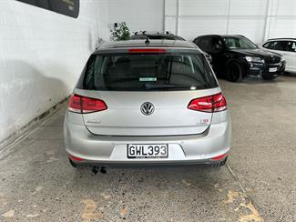 2013 Volkswagen Golf - Thumbnail