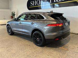 2018 Jaguar F-Pace - Thumbnail