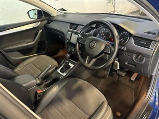 2016 Skoda Octavia - Thumbnail