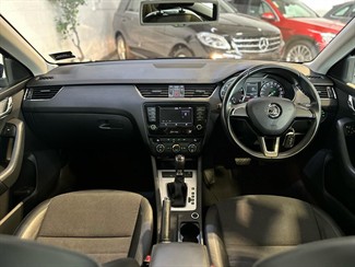 2016 Skoda Octavia - Thumbnail