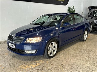 2016 Skoda Octavia - Thumbnail