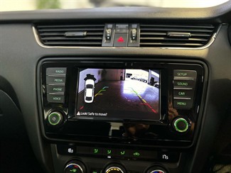 2016 Skoda Octavia - Thumbnail