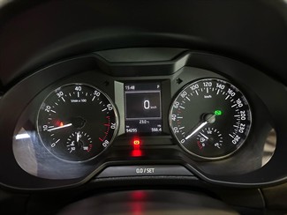 2016 Skoda Octavia - Thumbnail