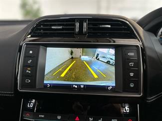 2018 Jaguar XE - Thumbnail