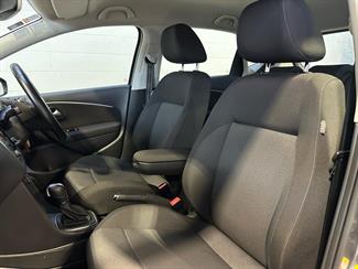 2015 Volkswagen Polo - Thumbnail