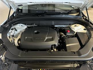 2019 Volvo XC60 - Thumbnail