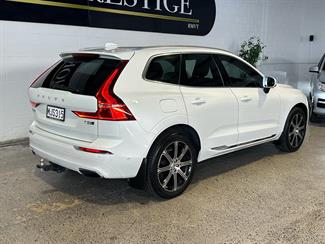 2019 Volvo XC60 - Thumbnail