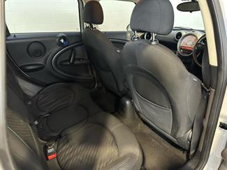 2011 Mini Countryman - Thumbnail