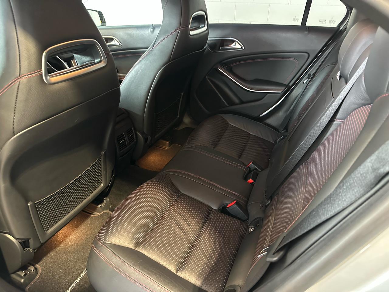 2012 Mercedes-Benz A 180