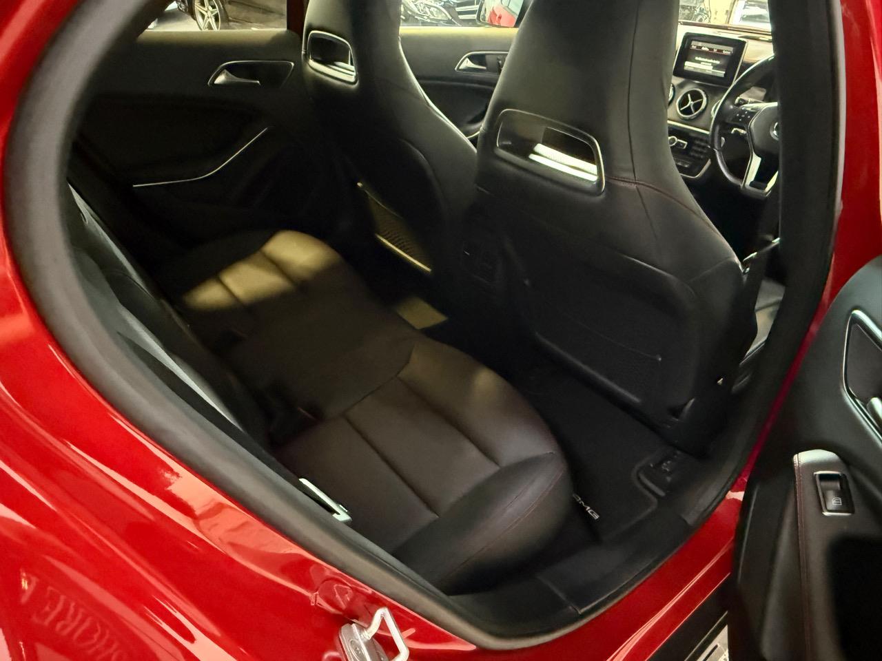 2015 Mercedes-Benz GLA 200