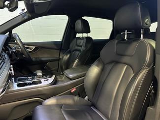 2018 Audi Q7 - Thumbnail