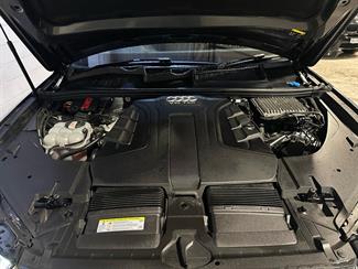 2018 Audi Q7 - Thumbnail