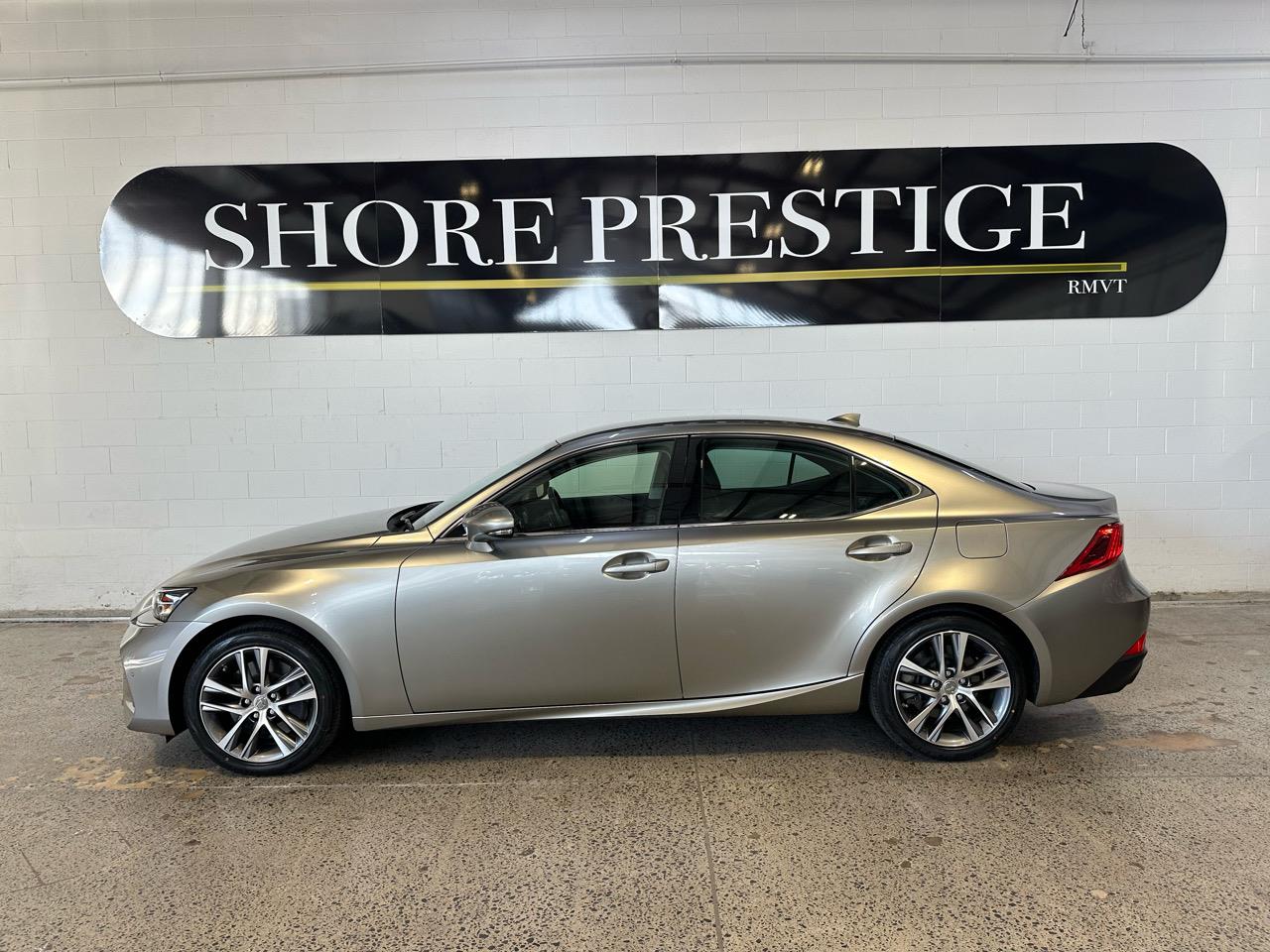 2017 Lexus IS 200t