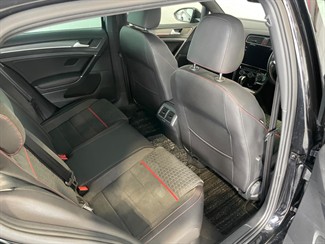 2019 Volkswagen Golf - Thumbnail