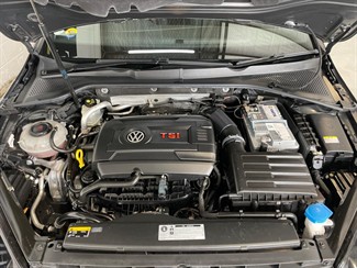 2019 Volkswagen Golf - Thumbnail