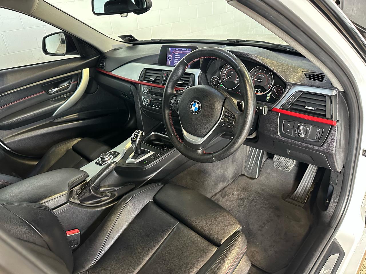 2012 BMW 328I