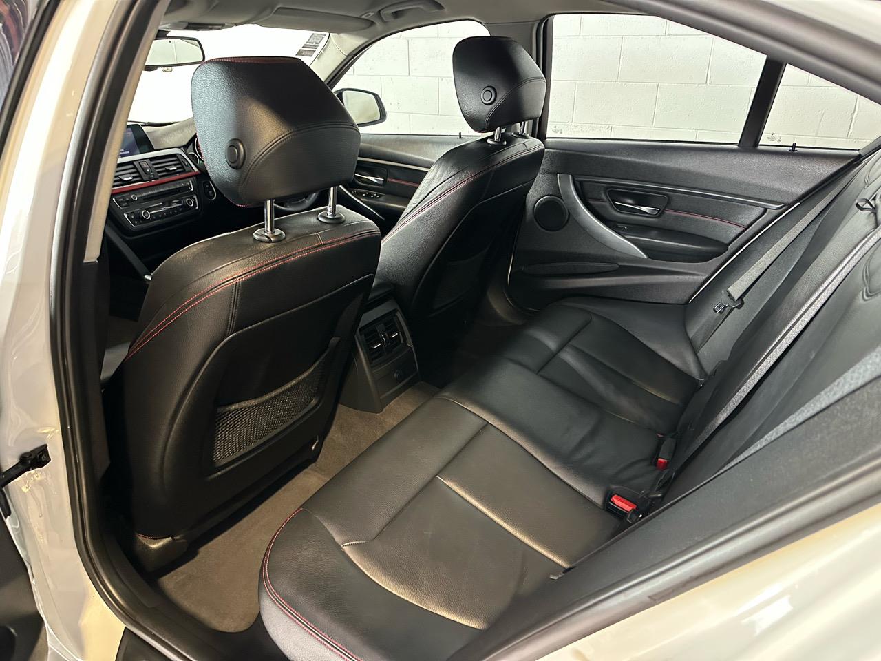 2012 BMW 328I