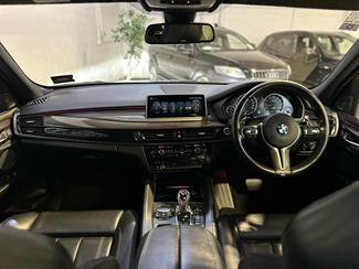 2017 BMW X5 - Thumbnail