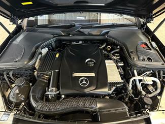 2017 Mercedes-Benz E 200 - Thumbnail