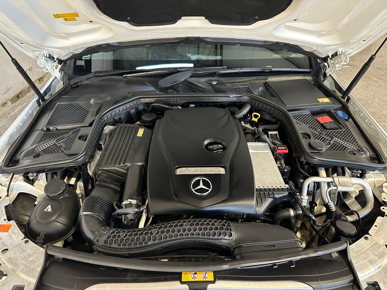 2014 Mercedes-Benz C 200