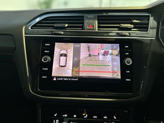 2024 Volkswagen Tiguan - Thumbnail