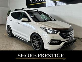 2016 Hyundai Santa Fe - Thumbnail
