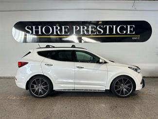 2016 Hyundai Santa Fe - Thumbnail