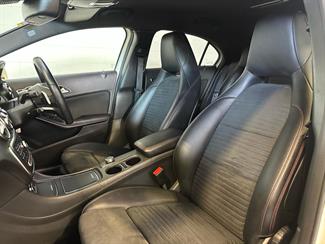 2017 Mercedes-Benz A 180 - Thumbnail
