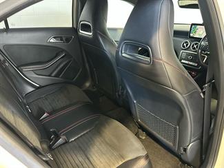 2017 Mercedes-Benz A 180 - Thumbnail