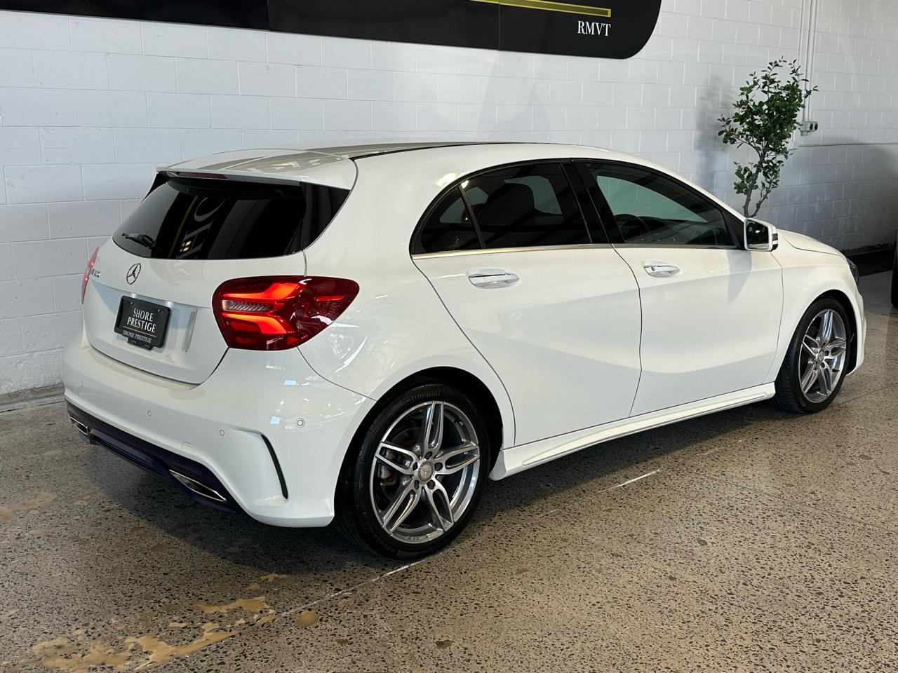 2017 Mercedes-Benz A 180