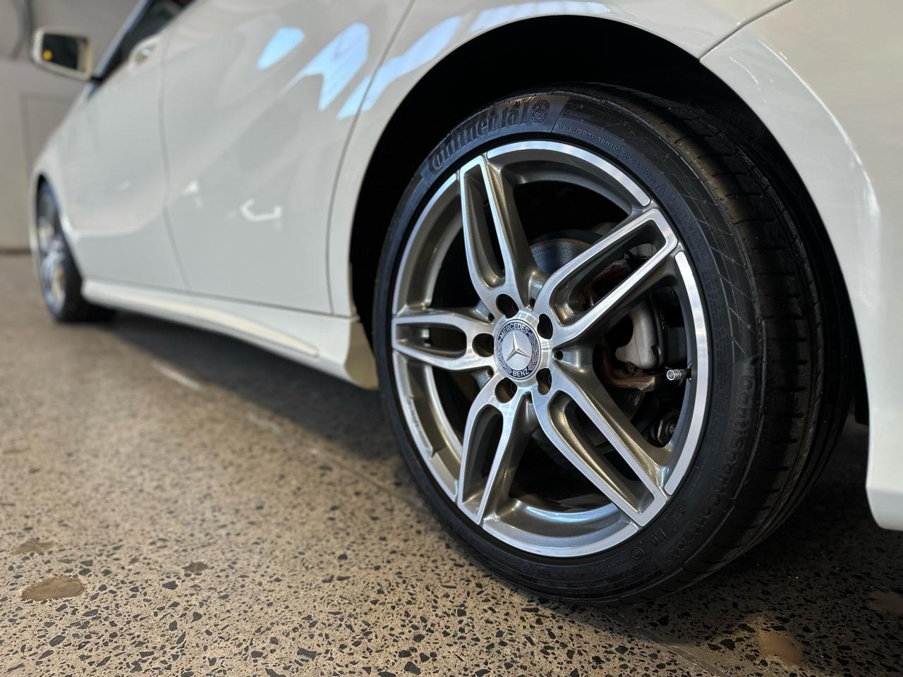 2017 Mercedes-Benz A 180
