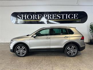 2017 Volkswagen Tiguan - Thumbnail
