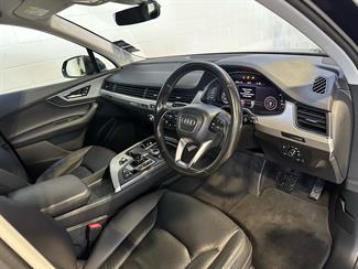2016 Audi Q7 - Thumbnail