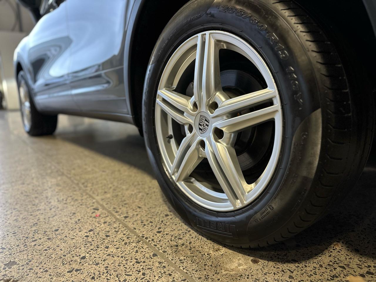 2012 Porsche Cayenne