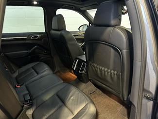 2012 Porsche Cayenne - Thumbnail