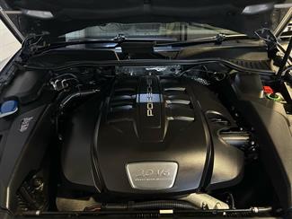 2012 Porsche Cayenne - Thumbnail