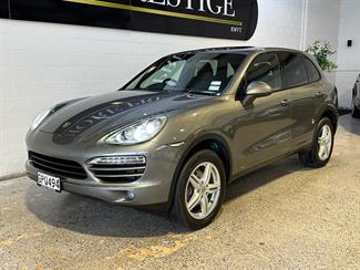 2012 Porsche Cayenne - Thumbnail
