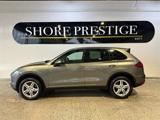 2012 Porsche Cayenne - Thumbnail