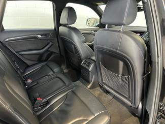 2016 Audi SQ5 - Thumbnail