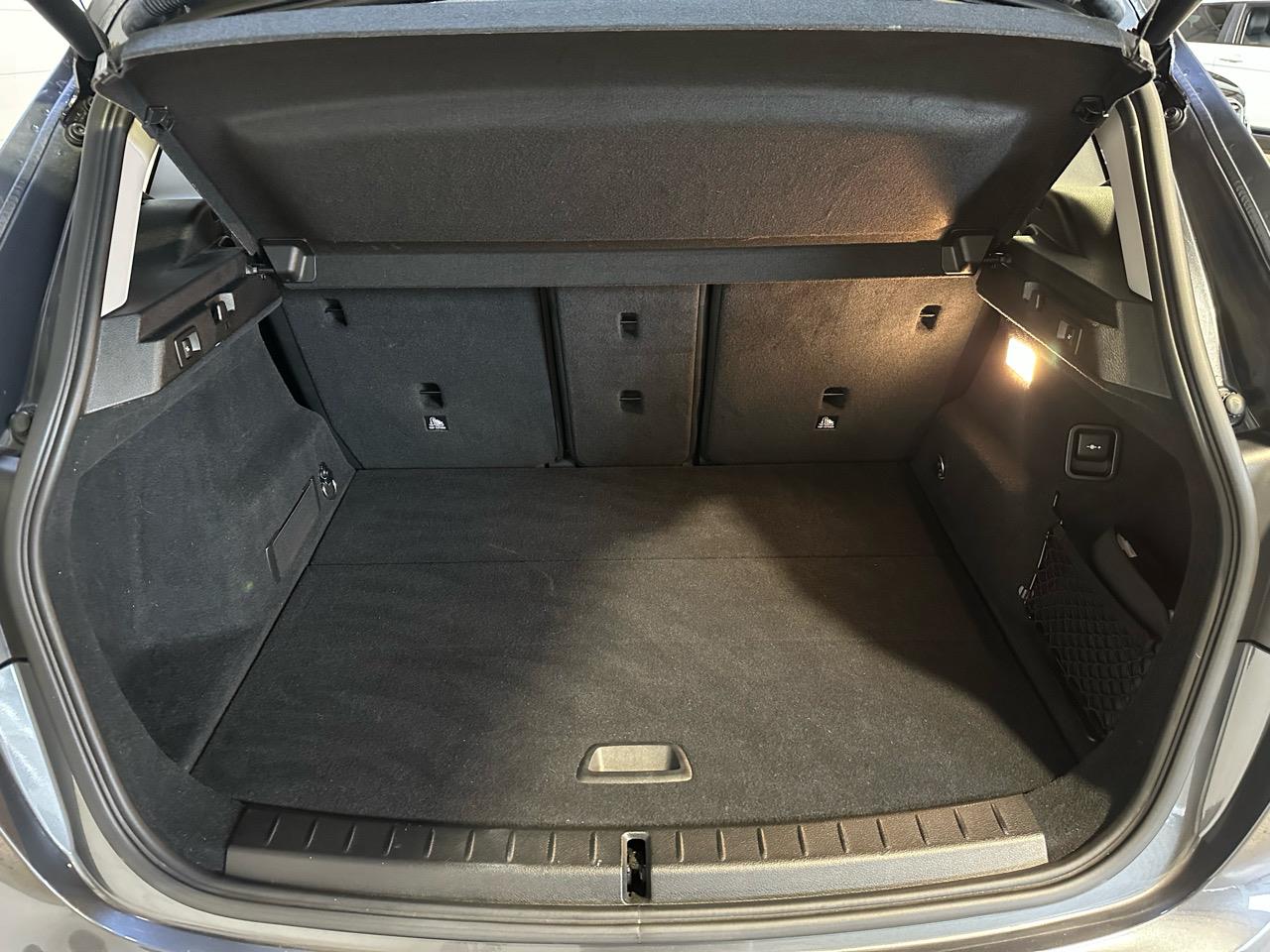 2018 BMW 220i