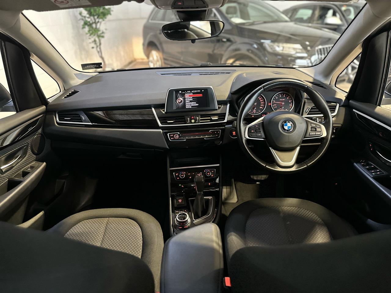 2018 BMW 220i