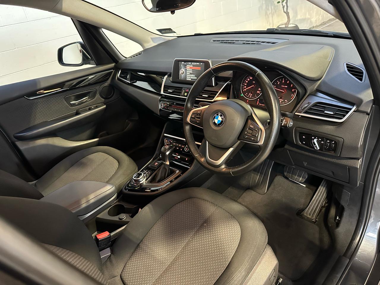 2018 BMW 220i