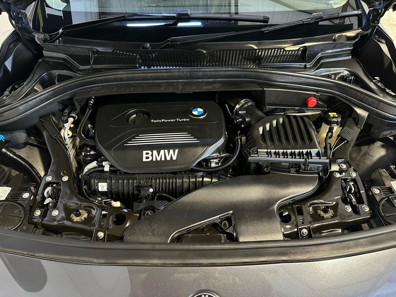2018 BMW 220i