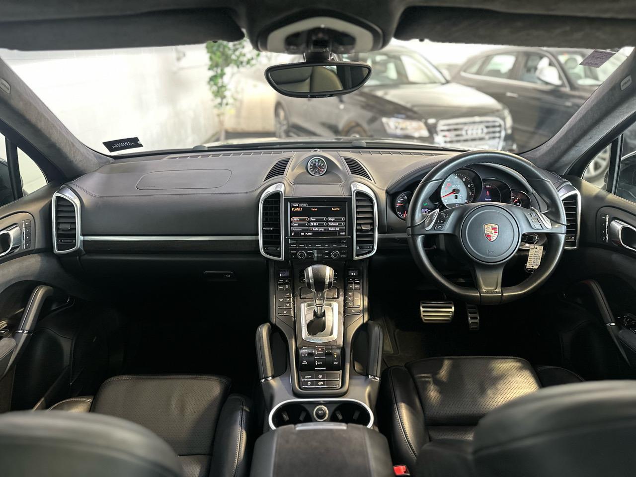 2014 Porsche Cayenne