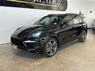 2014 Porsche Cayenne - Thumbnail