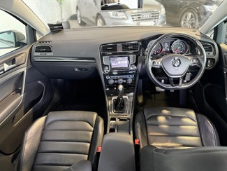 2013 Volkswagen Golf - Thumbnail