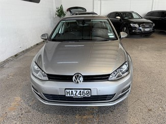 2013 Volkswagen Golf - Thumbnail