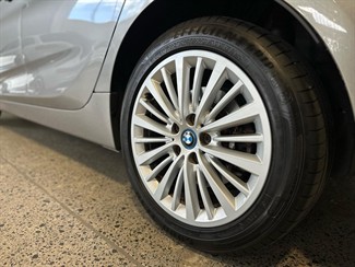 2017 BMW 225xe - Thumbnail