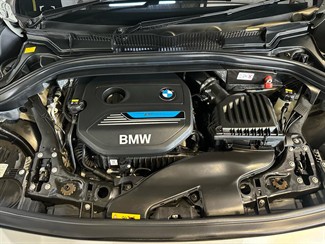 2017 BMW 225xe - Thumbnail