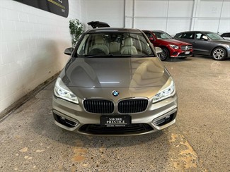 2017 BMW 225xe - Thumbnail